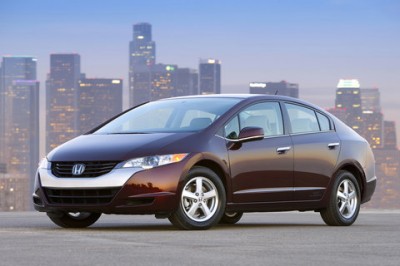 honda fcx clarity 400x266 2009 WORLD GREEN CAR   Honda FCX Clarity
